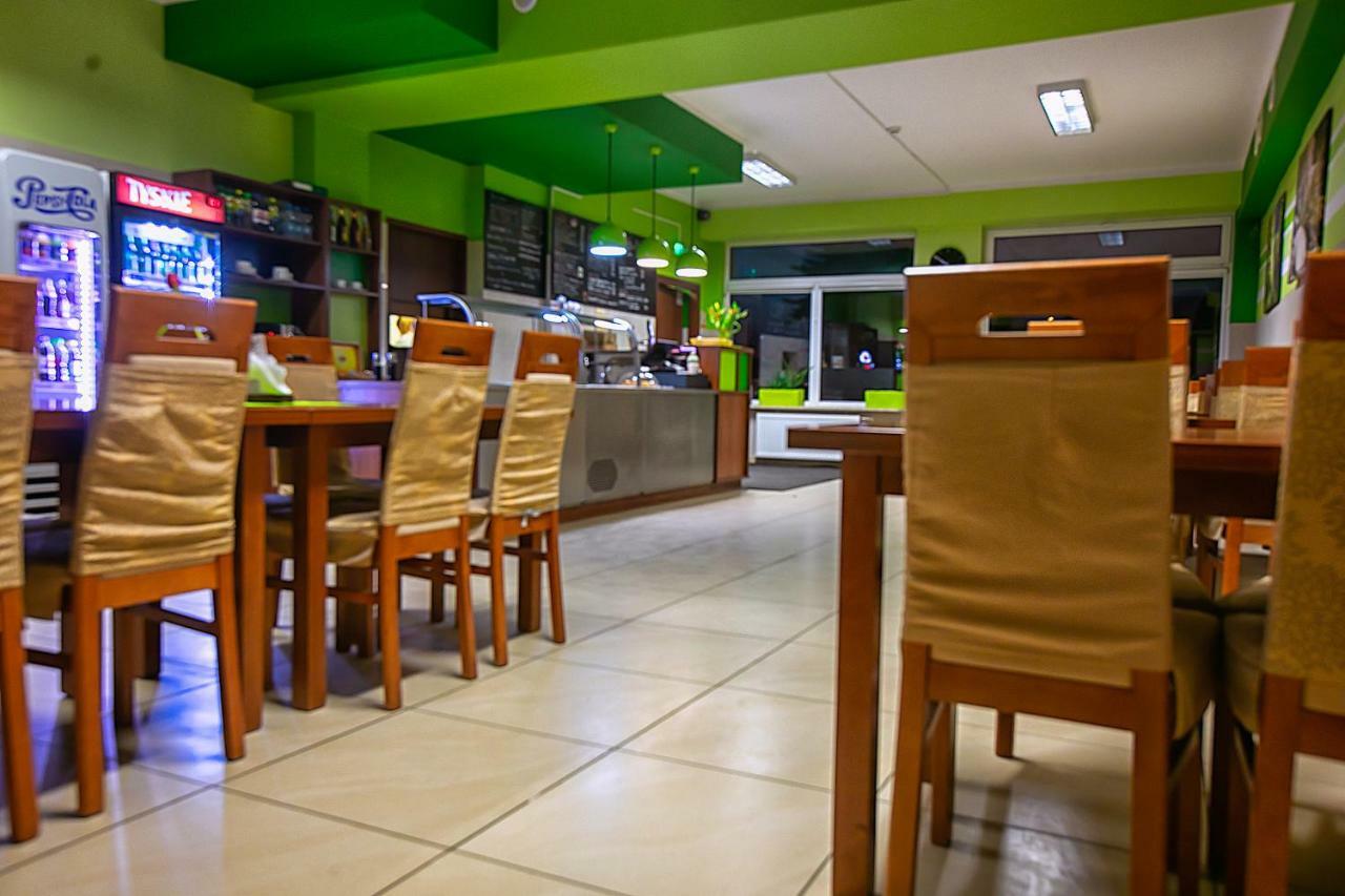 Premium Hostel & Bistro - Hostelpremium Pl 梅莱茨 外观 照片